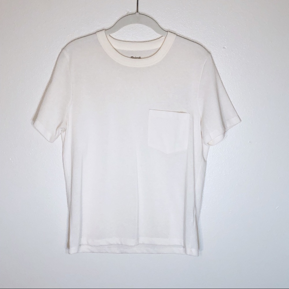 Madewell short sleeve tee with front pocket cream